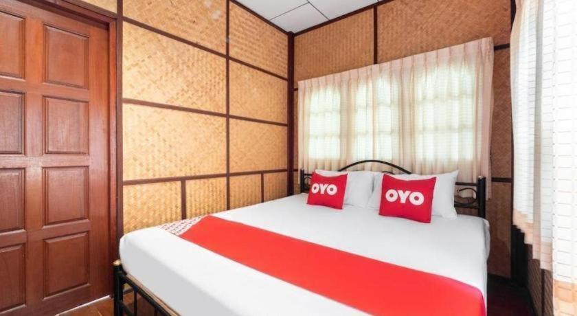 Oyo 1143 Phet Luran Thai Resort Kohchang Koh Chang Dış mekan fotoğraf