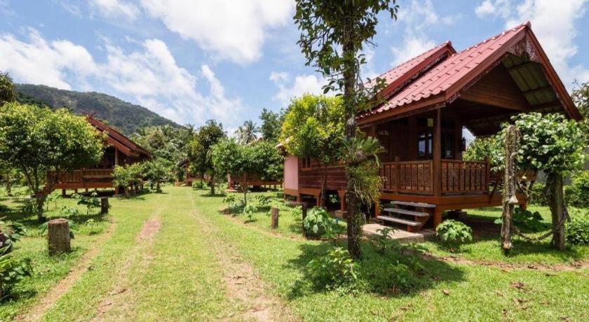Oyo 1143 Phet Luran Thai Resort Kohchang Koh Chang Dış mekan fotoğraf