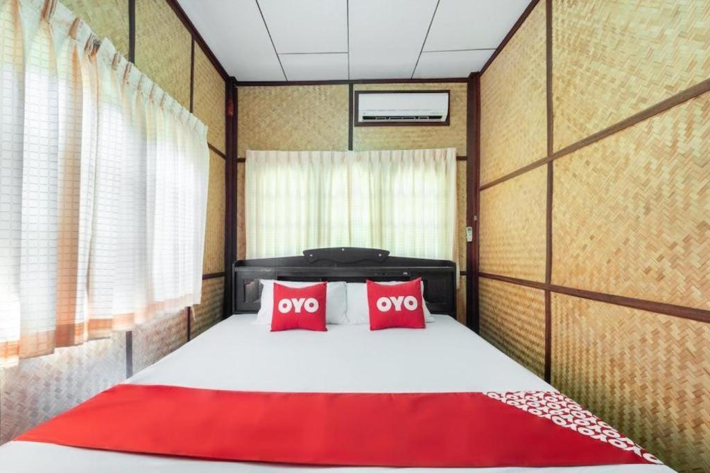 Oyo 1143 Phet Luran Thai Resort Kohchang Koh Chang Dış mekan fotoğraf